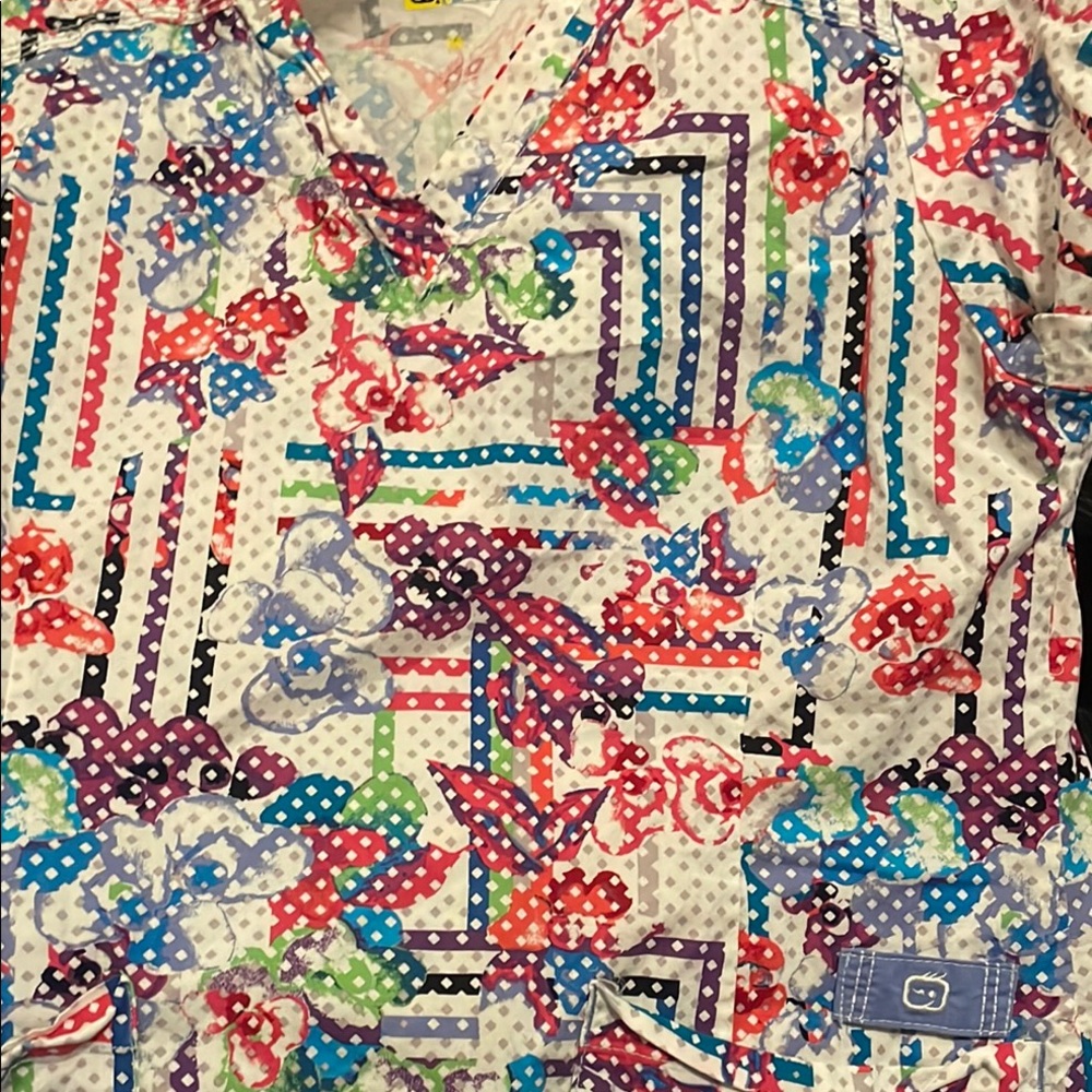 Colorful Floral and Geometric Print Top